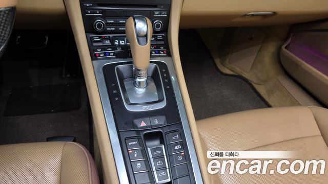 Porsche 911 2017 — photo 9