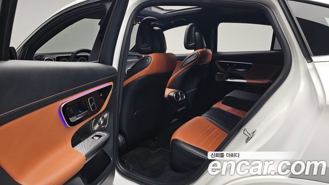 Mercedes-Benz GLC-Class 2024 — photo 18