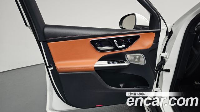 Mercedes-Benz GLC-Class 2024 — photo 14