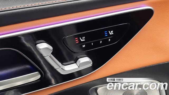 Mercedes-Benz GLC-Class 2024 — photo 28