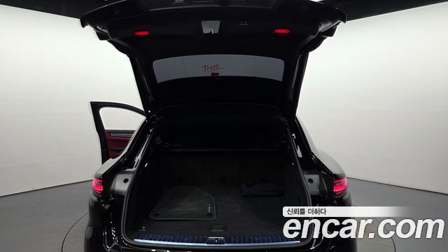 Porsche Cayenne 2023 — photo 25