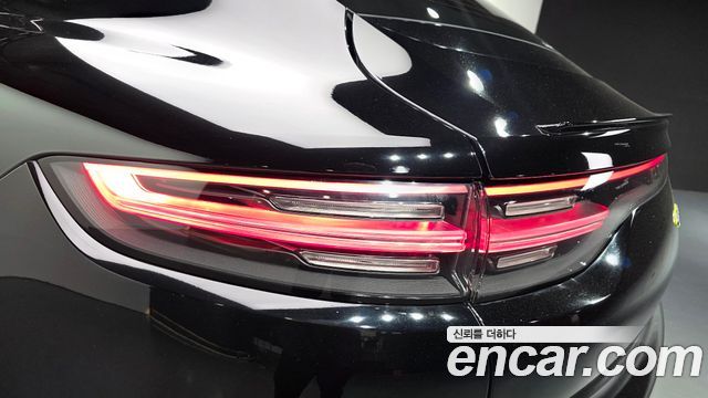 Porsche Cayenne 2023 — photo 9