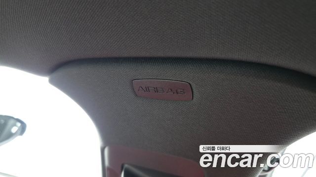 Porsche Cayenne 2023 — photo 30