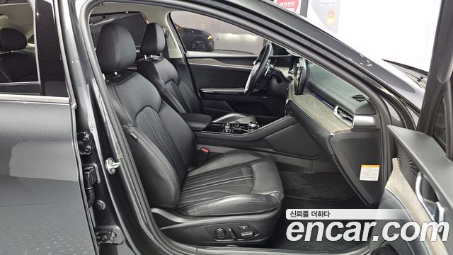 Kia K5 2023 — photo 13