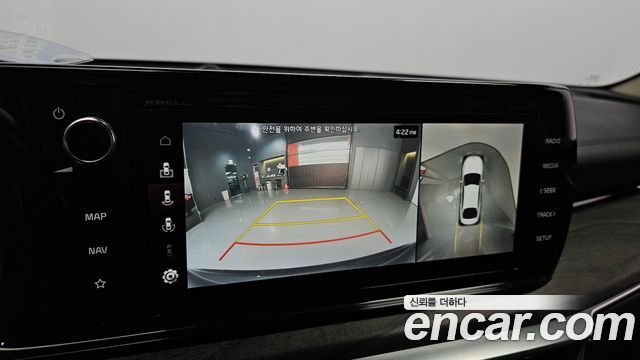 Kia K5 2023 — photo 20
