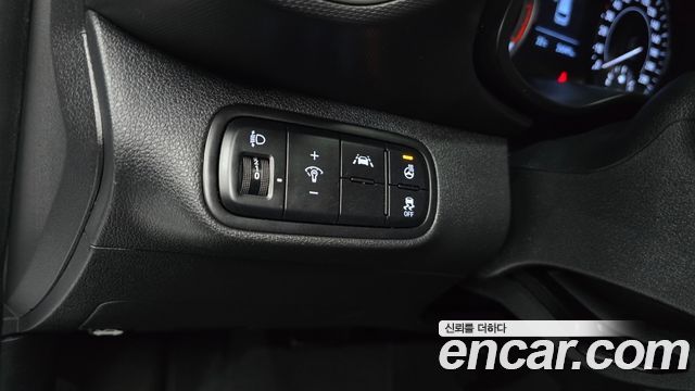 Hyundai Venue 2022 — photo 22