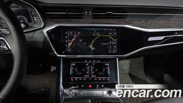 Audi A6 2020 — photo 19