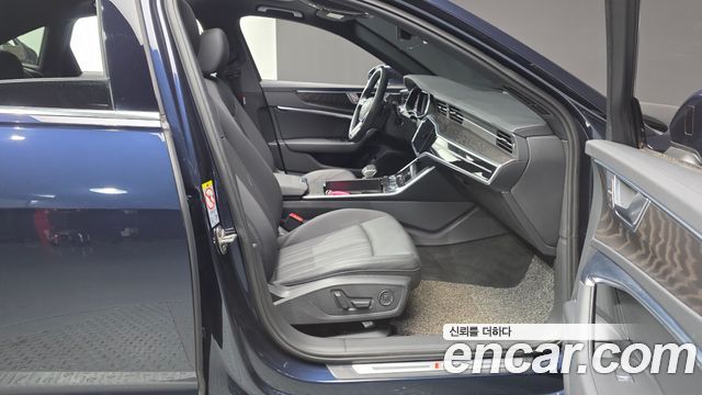 Audi A6 2020 — photo 16