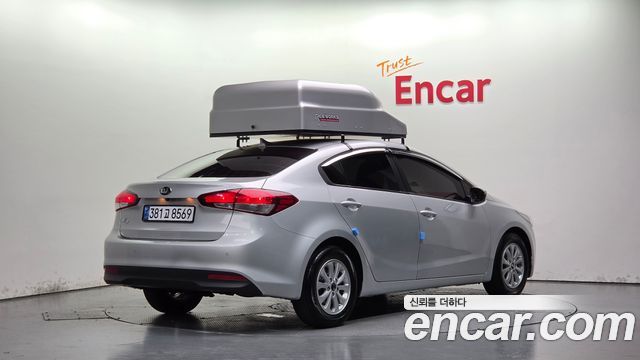 Kia K3 2018 — photo 2