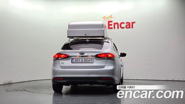 Kia K3 2018 — photo 4