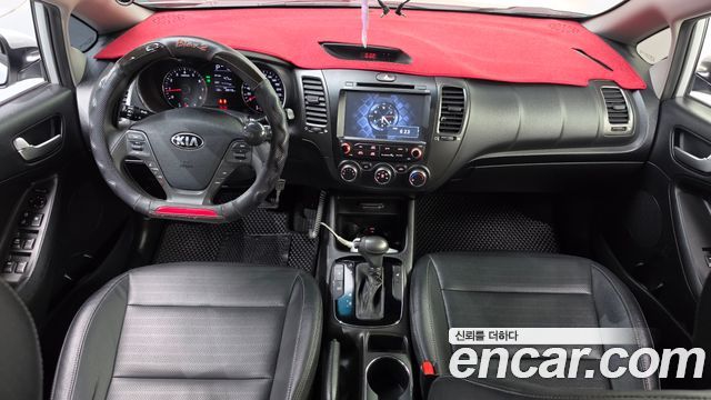 Kia K3 2018 — photo 10