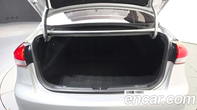 Kia K3 2018 — photo 26