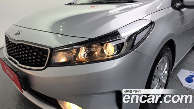 Kia K3 2018 — photo 8