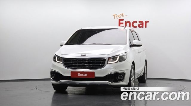 Kia Canival 2017 — photo 3