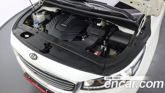 Kia Canival 2017 — photo 6