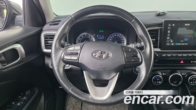 Hyundai Venue 2020 — photo 19