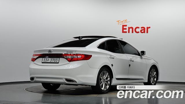 Hyundai Grandeur 2012 — photo 2