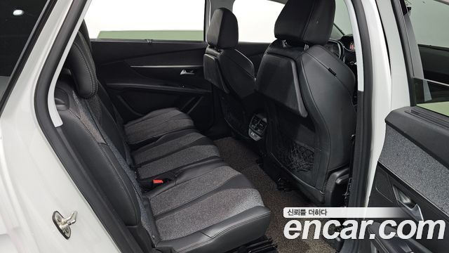 Peugeot 5008 2020 — photo 12
