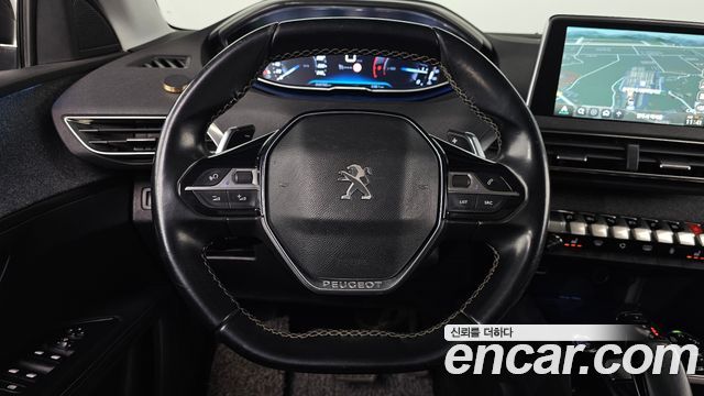 Peugeot 5008 2020 — photo 13