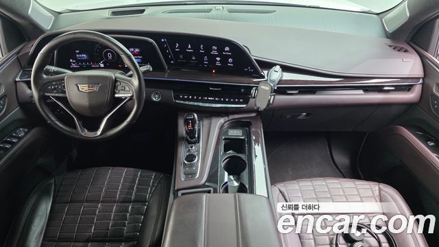 Cadillac Escalade 2021 — photo 10