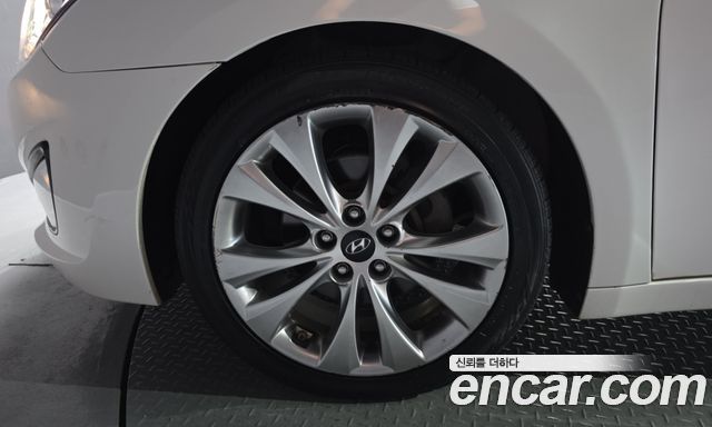 Hyundai i40 2014 — photo 5