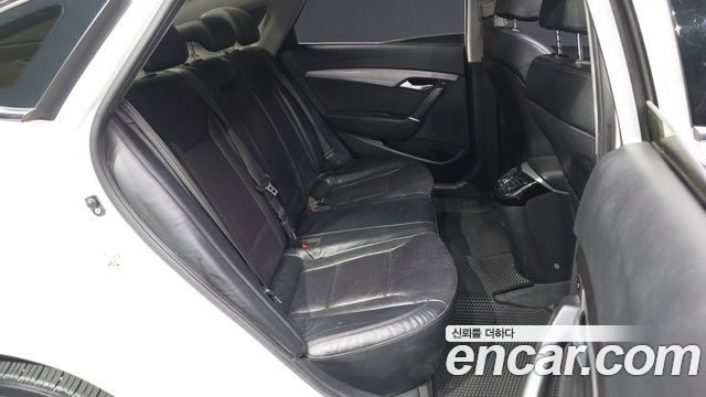 Hyundai i40 2014 — photo 18