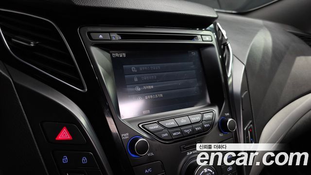 Hyundai i40 2014 — photo 22