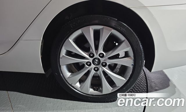 Hyundai i40 2014 — photo 7