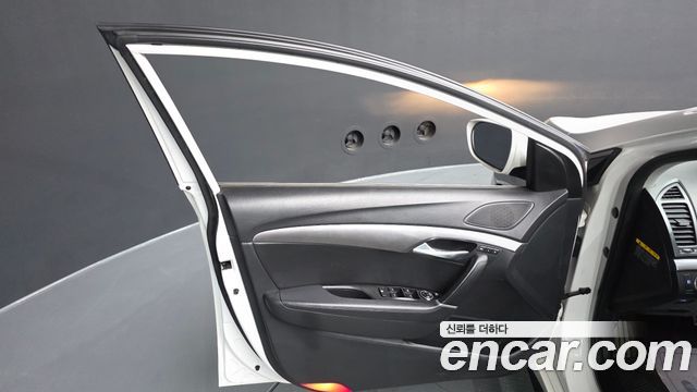 Hyundai i40 2014 — photo 14