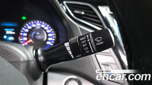 Hyundai i40 2014 — photo 36