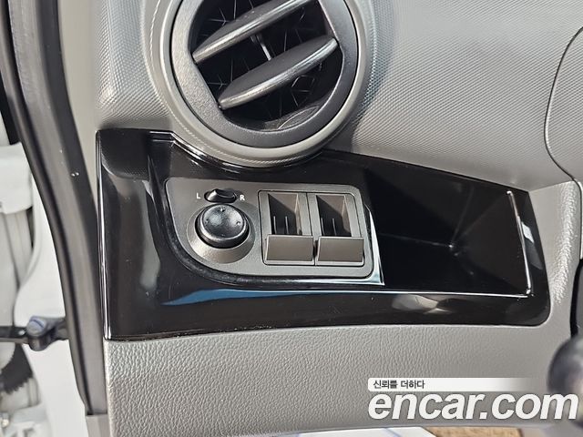 Chevrolet Korea Spark 2012 — photo 16