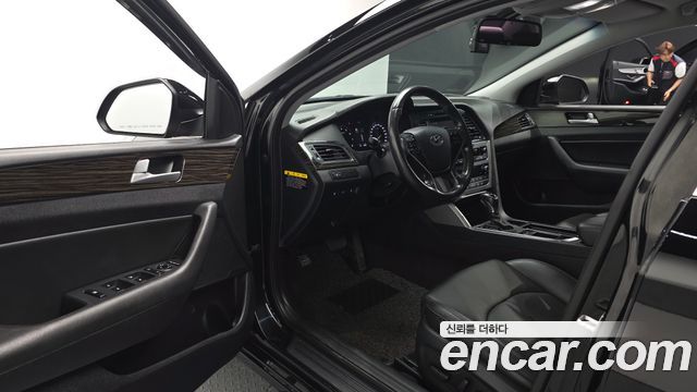 Hyundai Sonata 2016 — photo 10