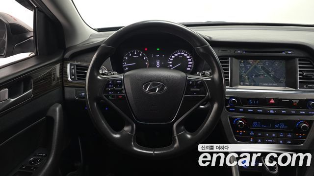 Hyundai Sonata 2016 — photo 14