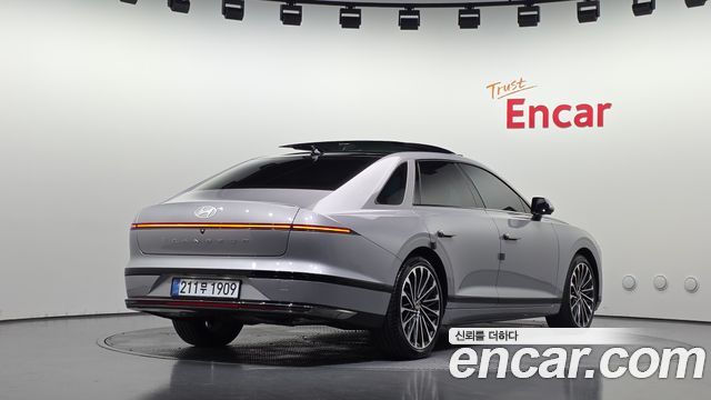 Hyundai Grandeur 2023 — photo 2
