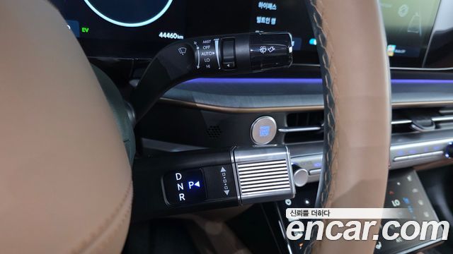 Hyundai Grandeur 2023 — photo 12