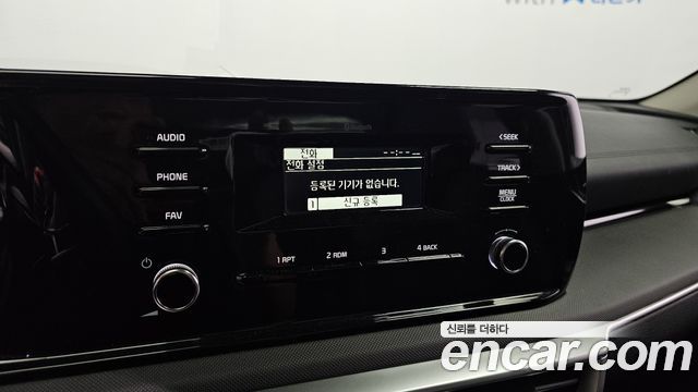 Kia K5 2023 — photo 20