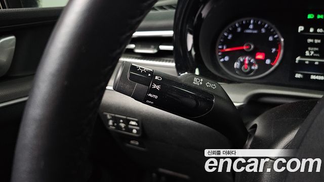 Kia K5 2023 — photo 24