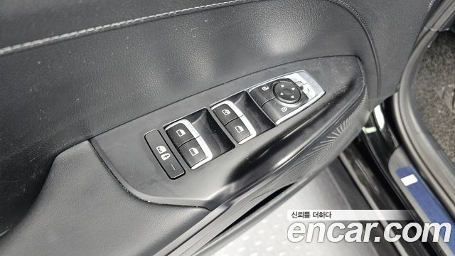 Kia K5 2023 — photo 26