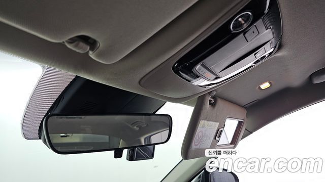 Kia K5 2023 — photo 27