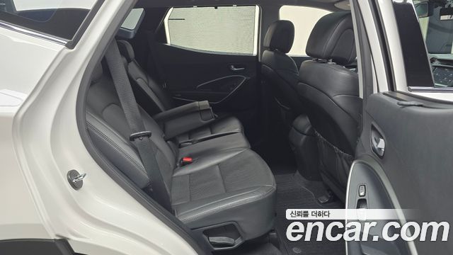 Hyundai Santafe 2016 — photo 17