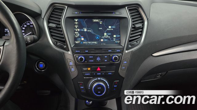 Hyundai Santafe 2016 — photo 19
