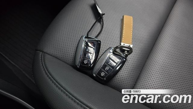 Hyundai Santafe 2016 — photo 21