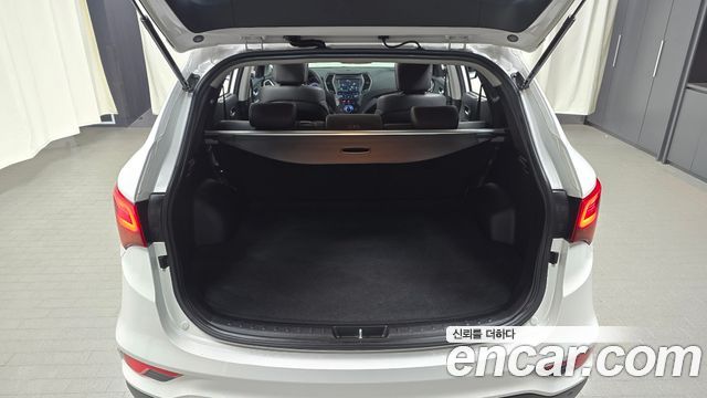 Hyundai Santafe 2016 — photo 28
