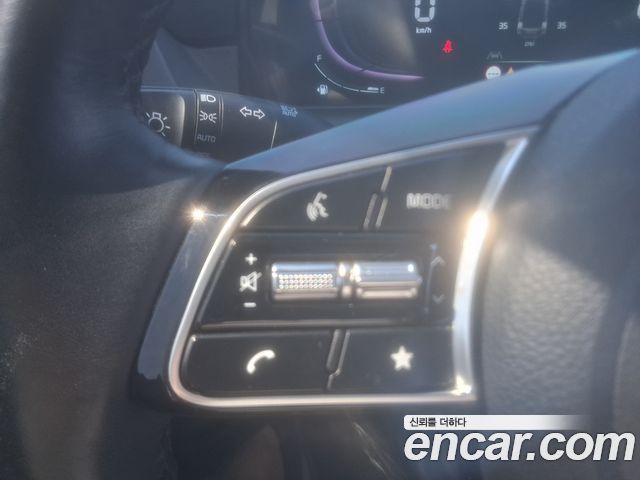 Kia Seltos 2025 — photo 9