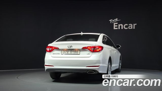 Hyundai Sonata 2015 — photo 4