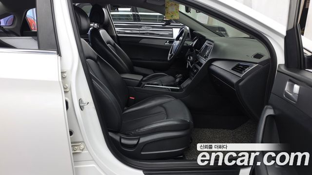 Hyundai Sonata 2015 — photo 11