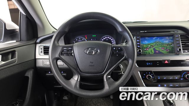 Hyundai Sonata 2015 — photo 13
