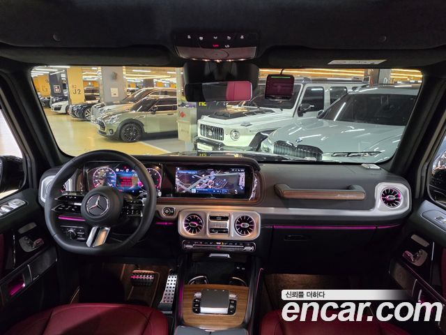 Mercedes-Benz G-Class 2026 — photo 8