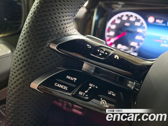 Mercedes-Benz G-Class 2026 — photo 16