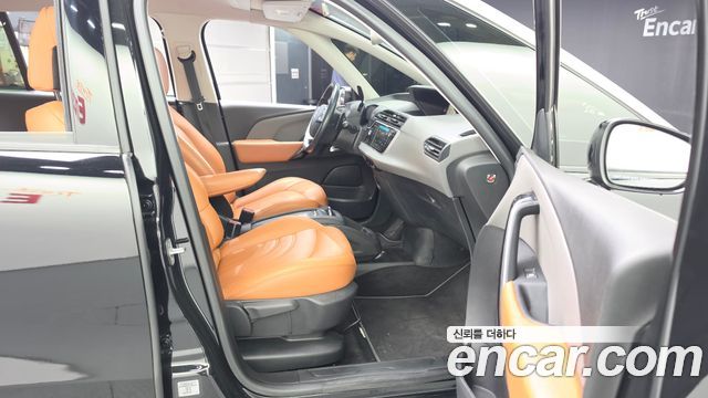 Citroën / DS C4 Picasso 2018 — photo 17